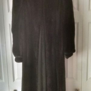 Meet your Posher, Peter